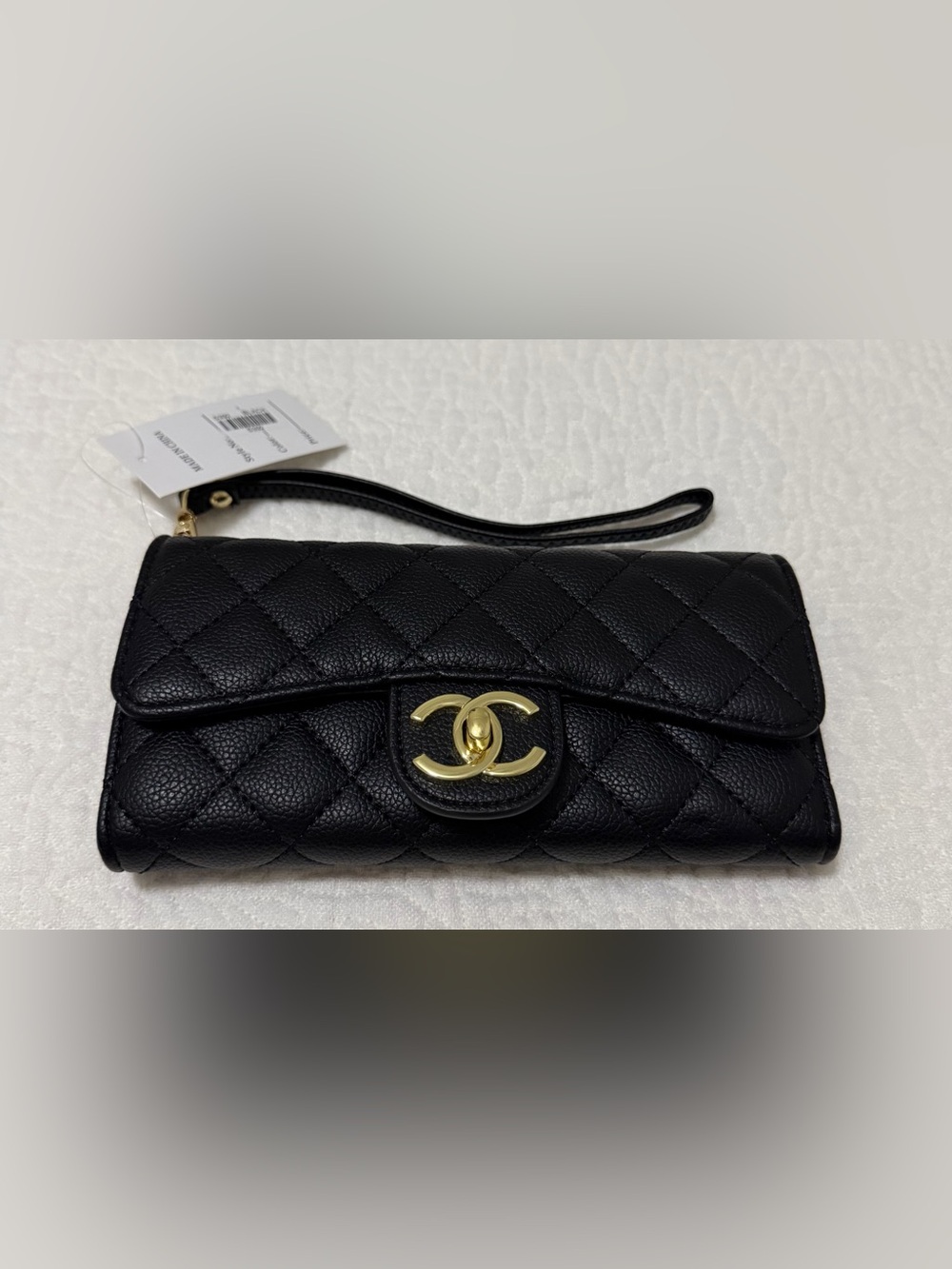 Black Quilted Wrislet Wallet